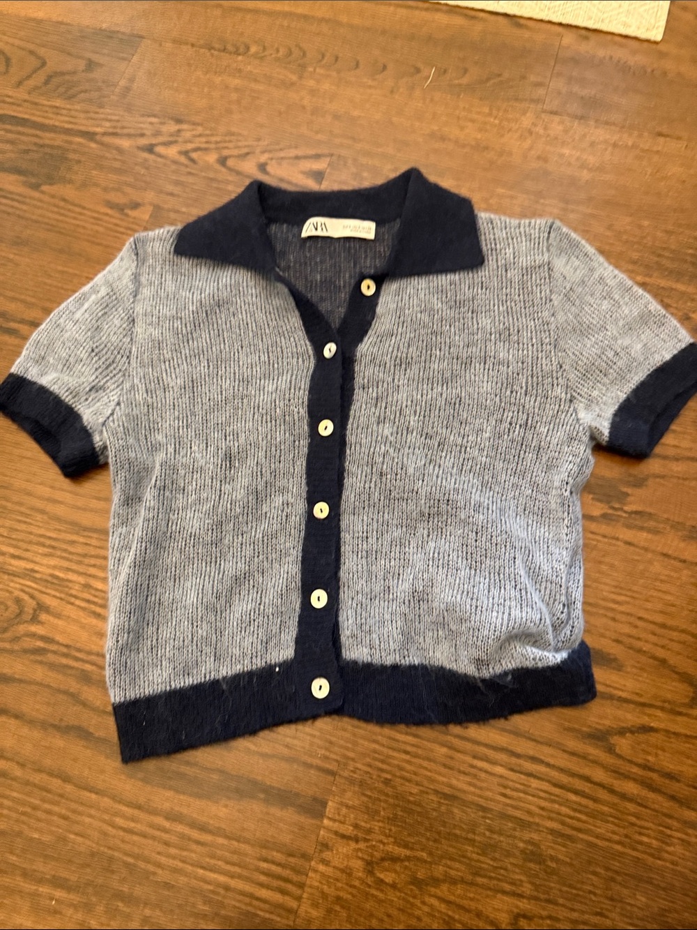 Zara women’s Blue Short Sleeve Knit Polo Cardigan